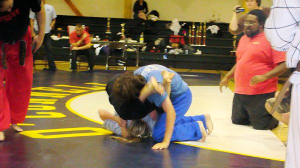 FMS Jr. Grappling action