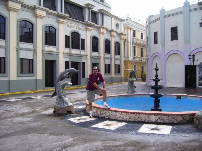 In the plaza by the old Theatro